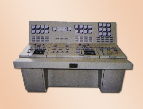 2JT型控制操作臺.jpg